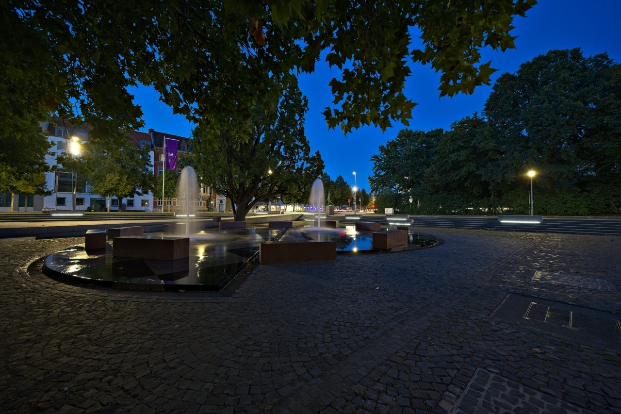 Trammplatz bei Nacht